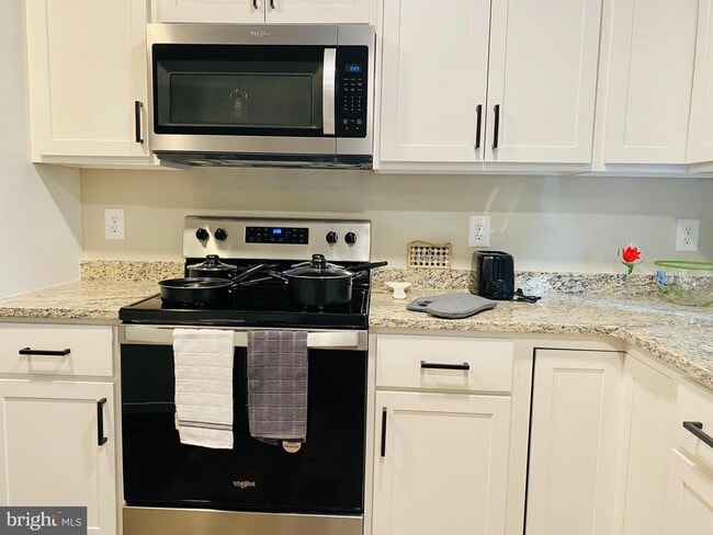 Building Photo - 109 NW 3rd St