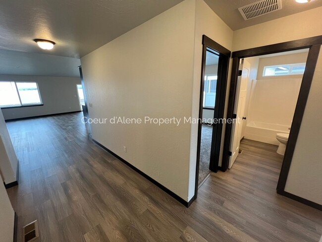 Foto del edificio - 3 bed, 2 bath house
