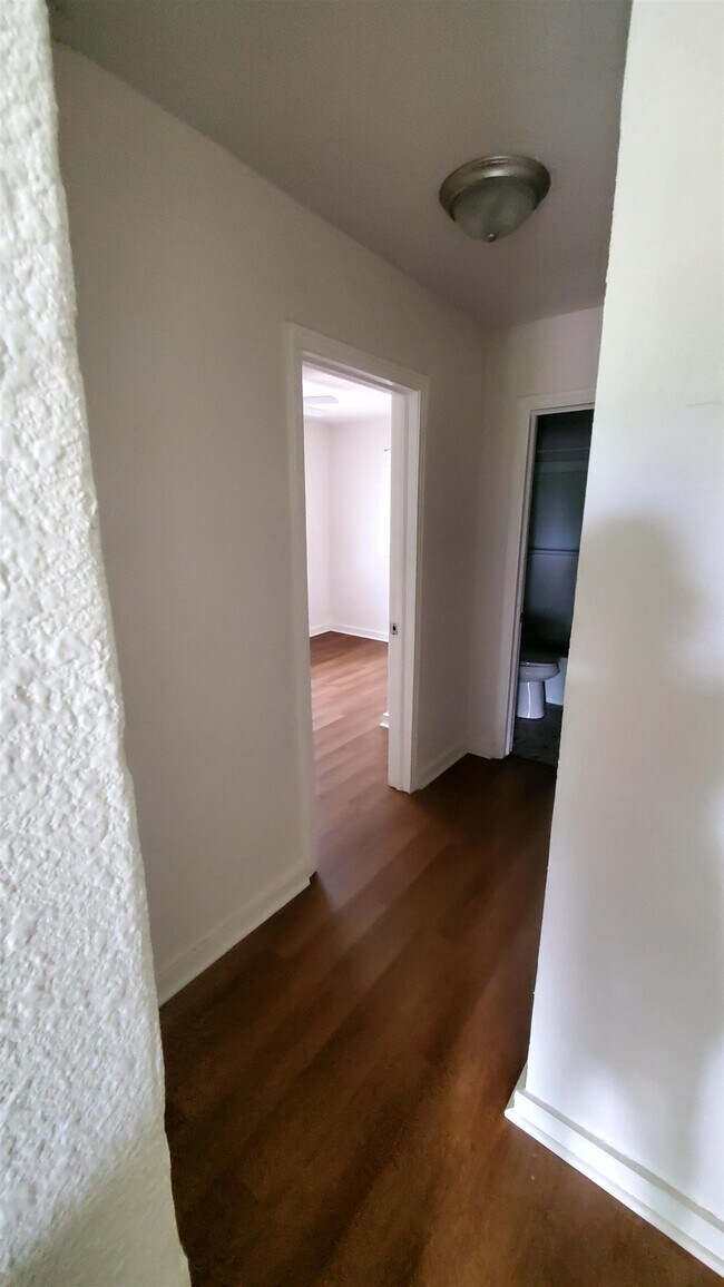 Foto del edificio - 543 Okaloosa St