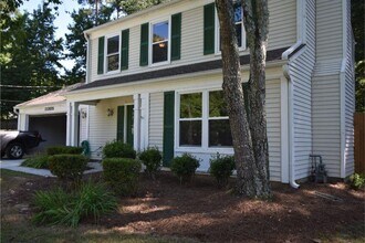 Building Photo - 11305 Bramshill Dr