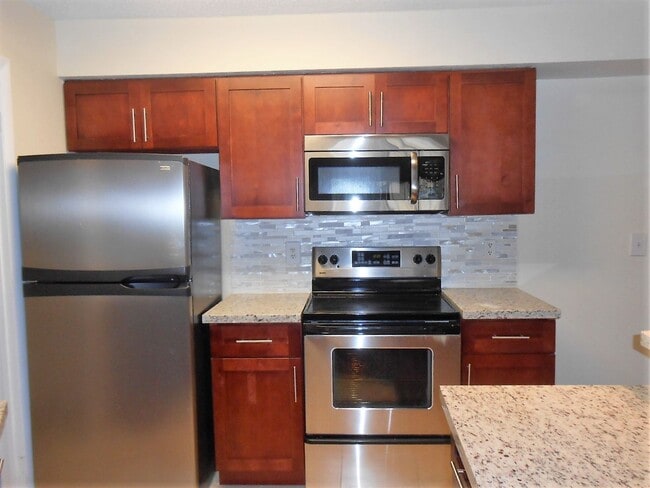 spacious 2 Bed / 2 Bath Condo - spacious 2 Bed / 2 Bath Condo