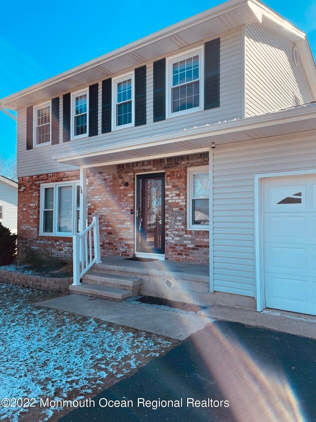 34 Carver St, Berkeley Township, NJ 08721 House Rental in Berkeley