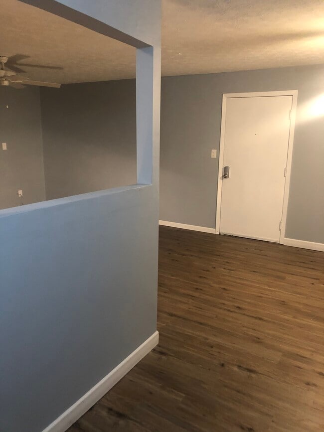 Building Photo - 27413 Westown Blvd