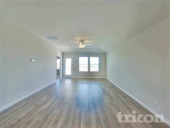 Building Photo - 3505 Gooseneck LN