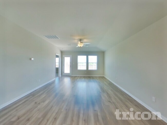 Foto del edificio - 3505 Gooseneck LN