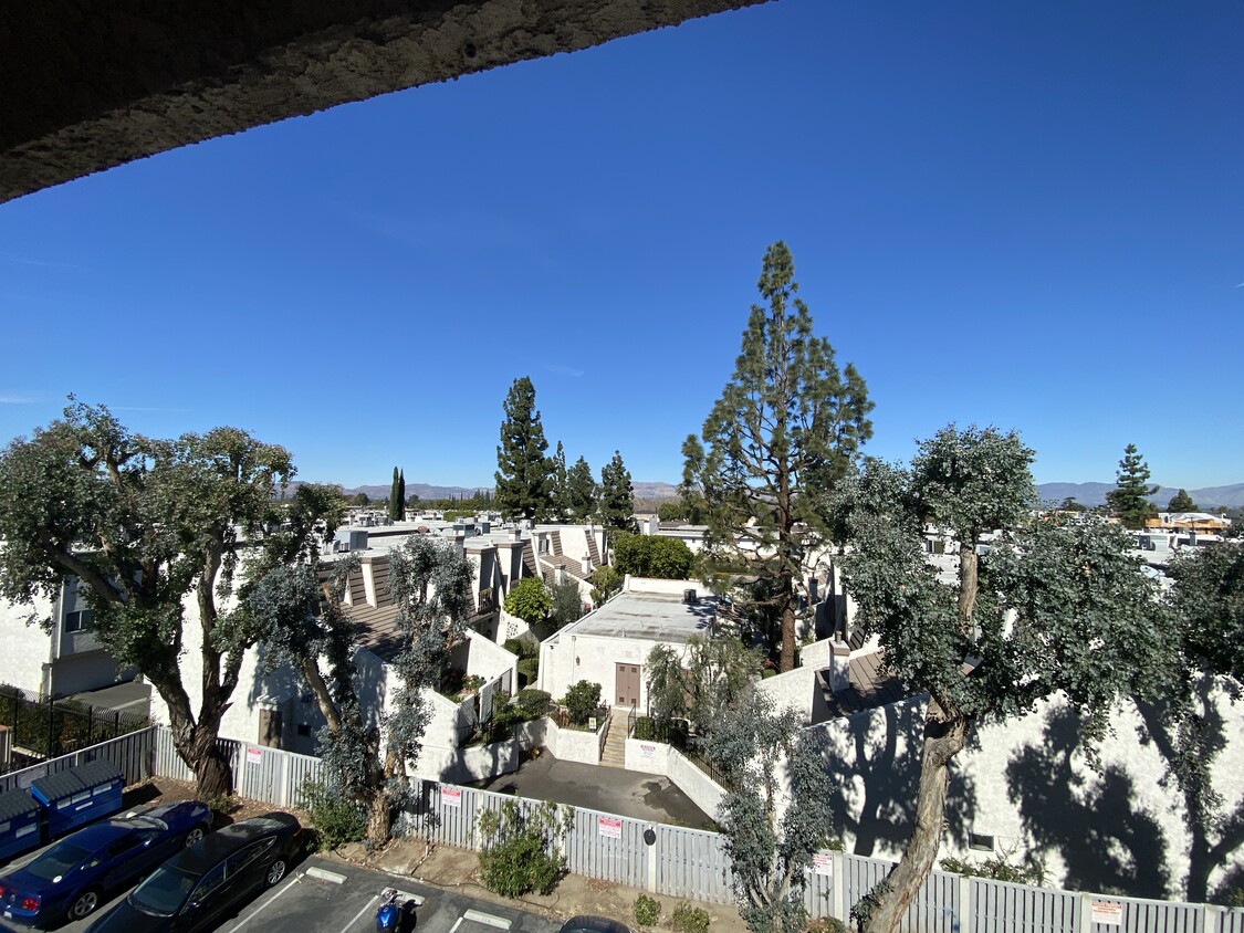 Open View From Balcony - 18307 Burbank Blvd