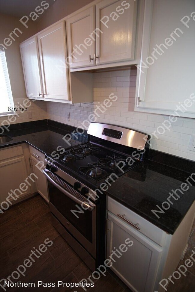 Building Photo - 4 br, 2 bath House - 862 Barandal