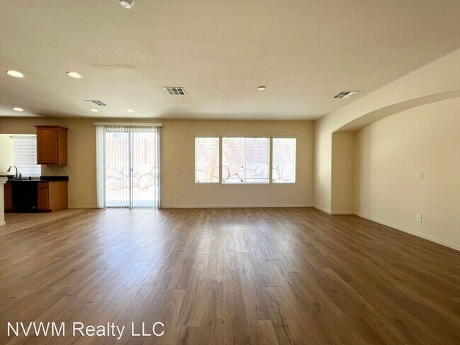 Foto del edificio - 3 br, 2.5 bath House - 9795 Gifthouse St