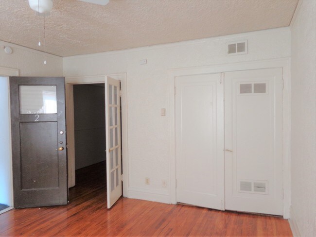 Building Photo - 4308 Wallace St