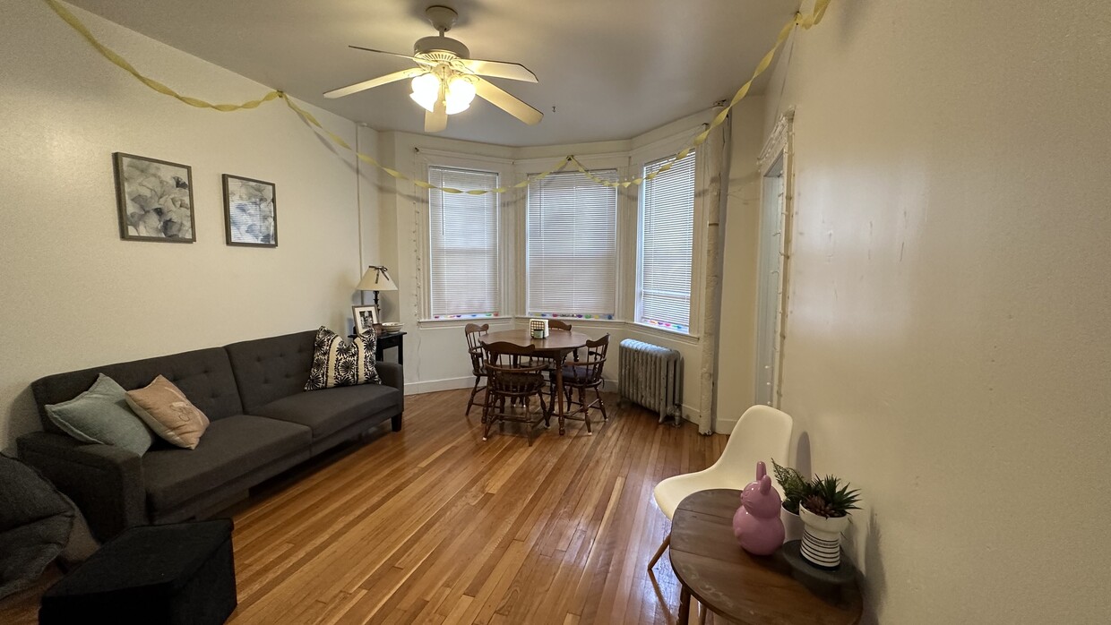 Primary Photo - 51 Park Dr
