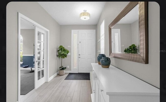 Foto del edificio - 1131 Marcello Blvd