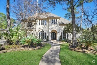Building Photo - 30 N Palmiera Cir