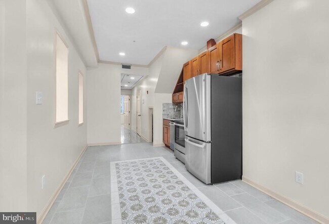 Foto del edificio - 2528 E Allegheny Ave