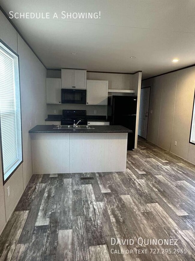 Building Photo - 200 Whittington Dr