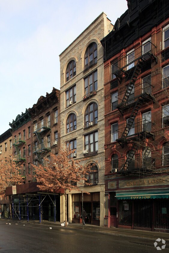 Foto del edificio - 55 W Eighth St