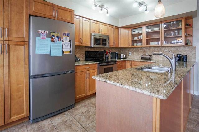 Photo du bâtiment - 2566 Fuchsia Pl