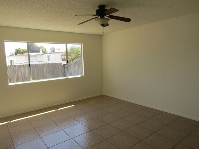 Foto del edificio - 507 Bakeman Ln