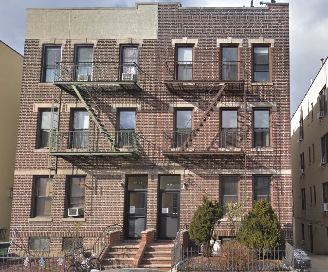 Primary Photo - 3024 33rd St