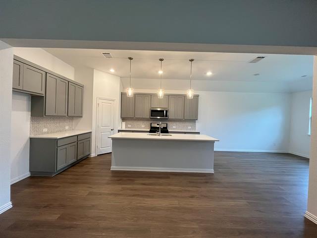 Building Photo - 1736 Everglades Dr