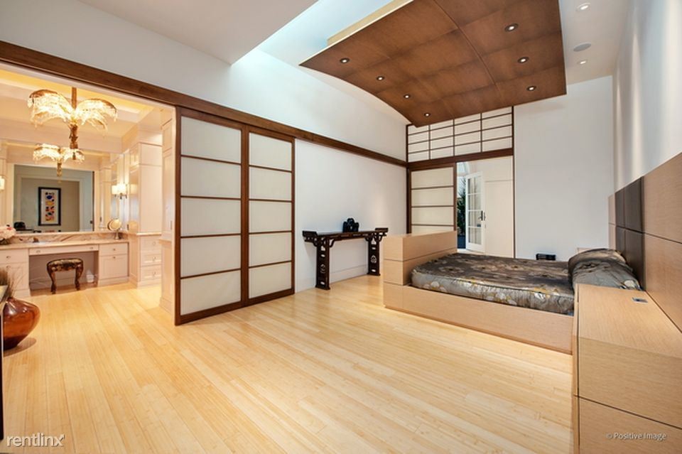 Foto principal - 181 E Lake Shore Dr