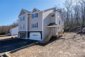 27 Woodside Dr