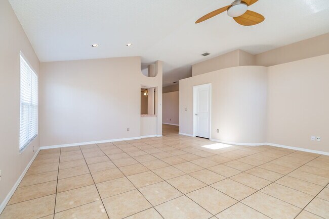 Foto del edificio - 1610 Sand Key Cir