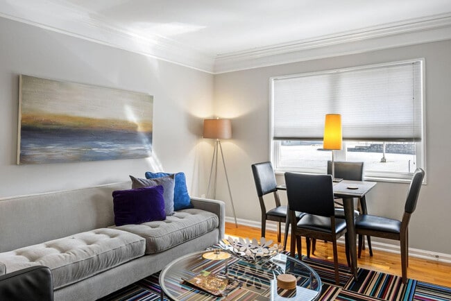 Foto del edificio - 15 Standish Ave NW