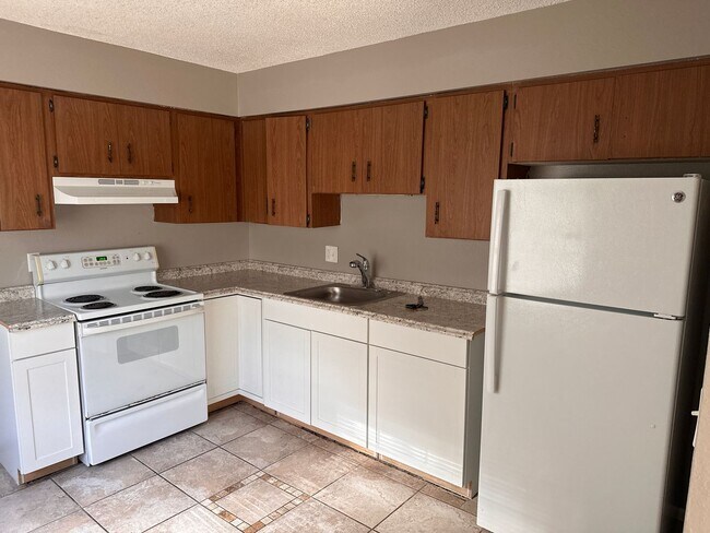 Foto del edificio - 909 66th Ave W