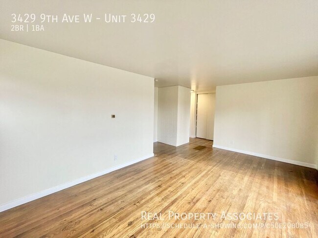 Building Photo - 3429 9th Ave W