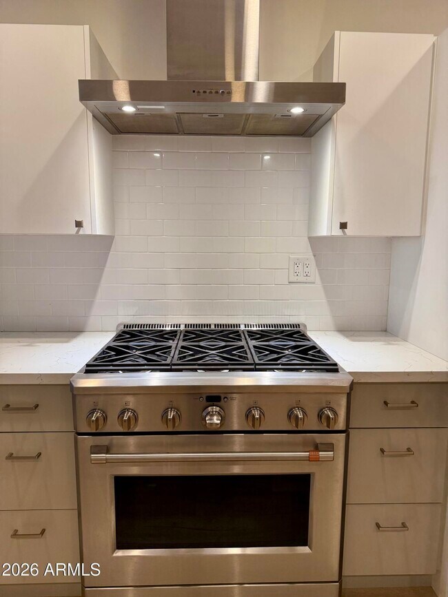 Foto del edificio - 21 E 6th St