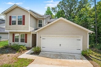 Building Photo - 13433 Circle Dr