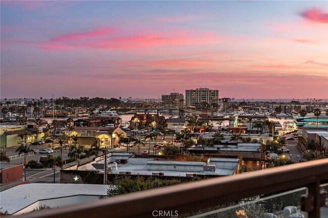 Foto del edificio - 2907 Cliff Dr