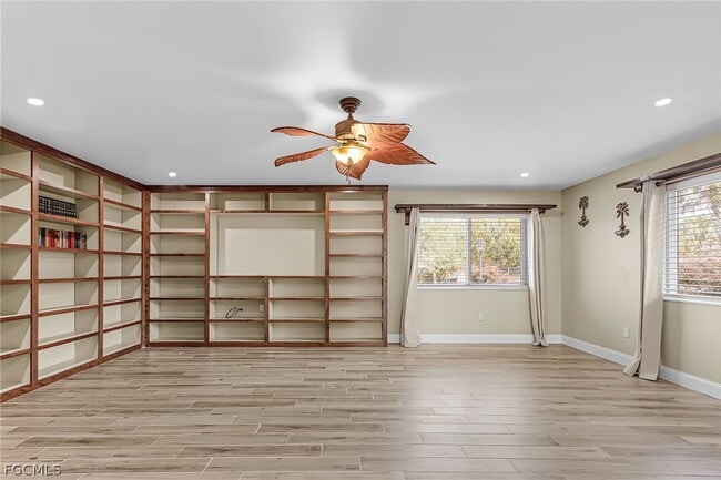 Building Photo - 985 Quail Run