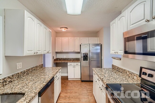 Foto del edificio - 322 Notre Dame Dr