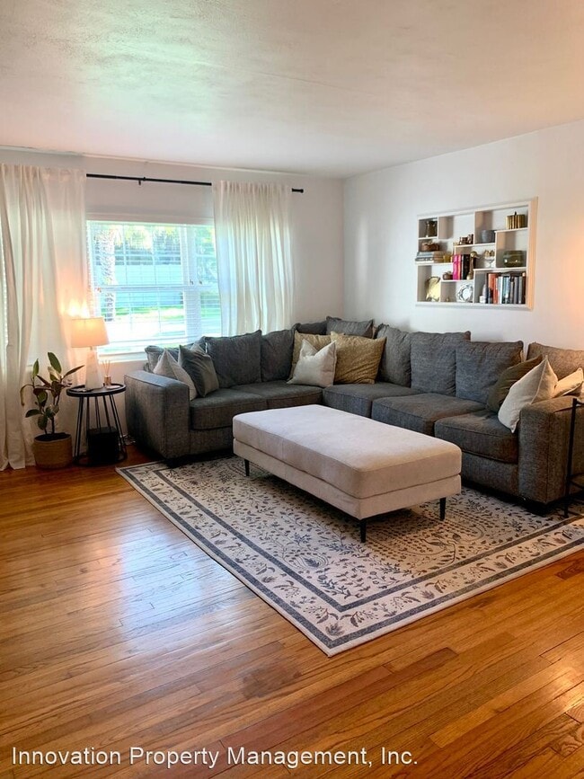 Foto del edificio - 3 br, 1 bath House - 240 Alpine Drive
