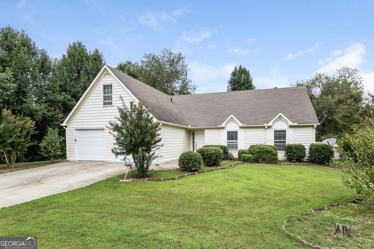 Primary Photo - 4876 Country Cove Way