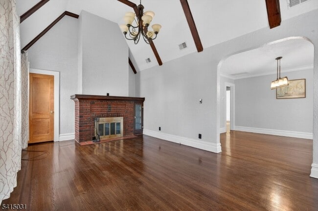 Building Photo - 2096 Lentz Ave