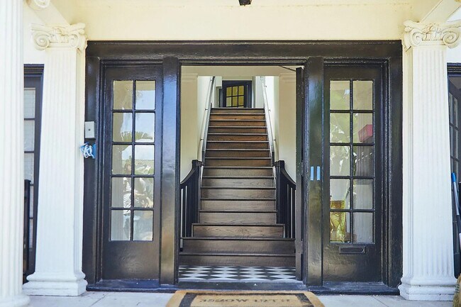 Foto del edificio - 3520 W 12th St