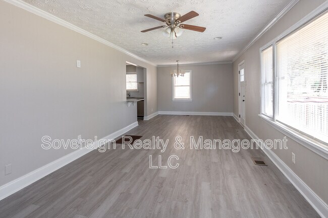Building Photo - 2153 Burroughs Ave SE