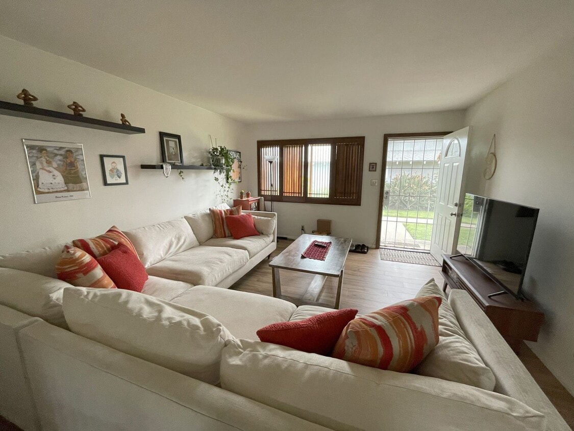 MOVE IN SPECIAL! Move in before August 1, ... - MOVE IN SPECIAL! Move in before August 1, ...