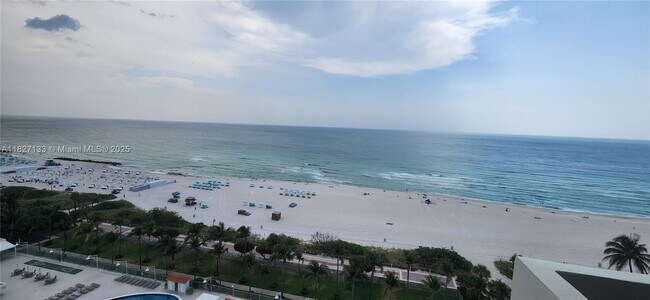 Foto del edificio - 2899 Collins Ave
