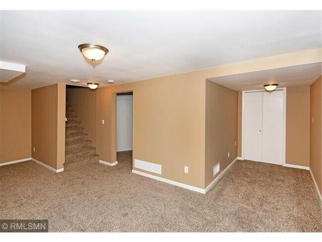 Building Photo - 5024 Mayview Rd