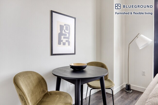 Foto del edificio - 550 Morse St NE