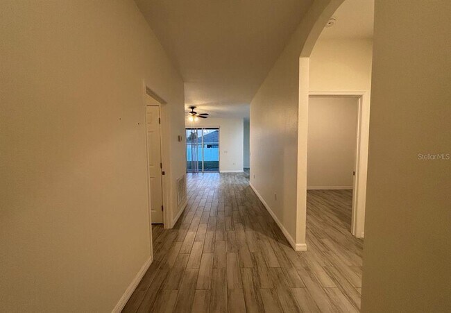 Foto del edificio - 140 Highland Meadows St