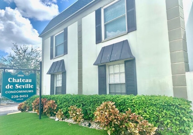 Building Photo - 2808 W Azeele St