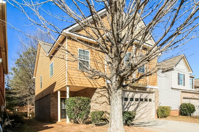 Foto del edificio - 5040 Pioneer Pkwy