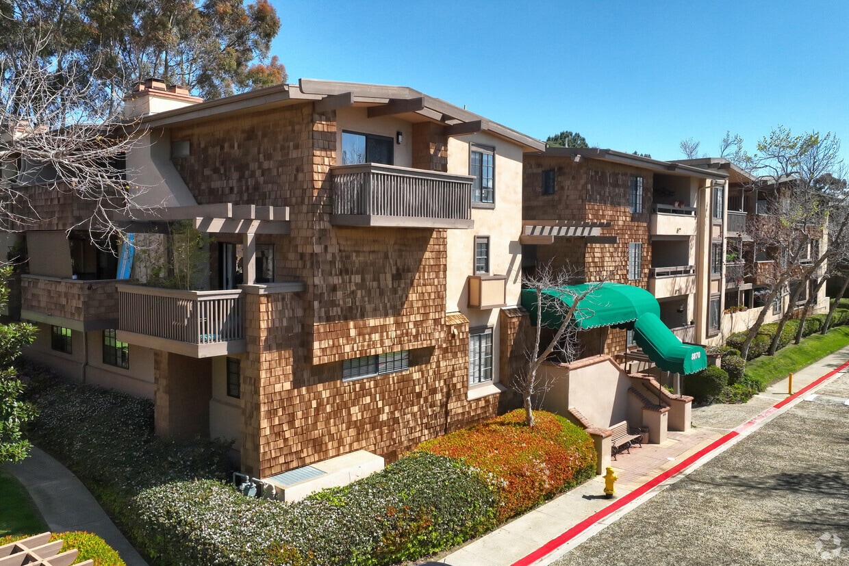 La Jolla Boardwalk - 8830-8880 Villa La Jolla Dr La Jolla, CA 92037 |  Apartments.com