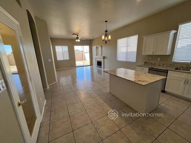 Building Photo - 21164 N 90th Ln