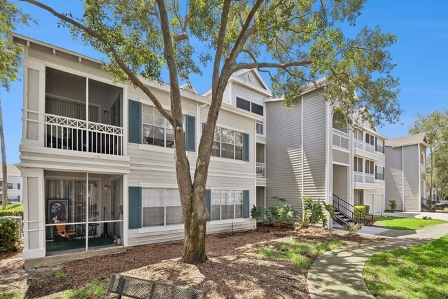 Building Photo - Newly Renovated Top Floor Condo in Park Central ~ Gated Community ~ New Paint and New LVP Flooring!