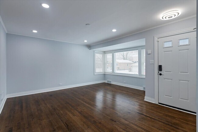 Foto del edificio - 9107 S Dante Ave